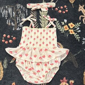 7  FAM Baby Romper with Headband